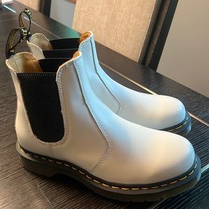 Dr. Martens Chelsea Boot